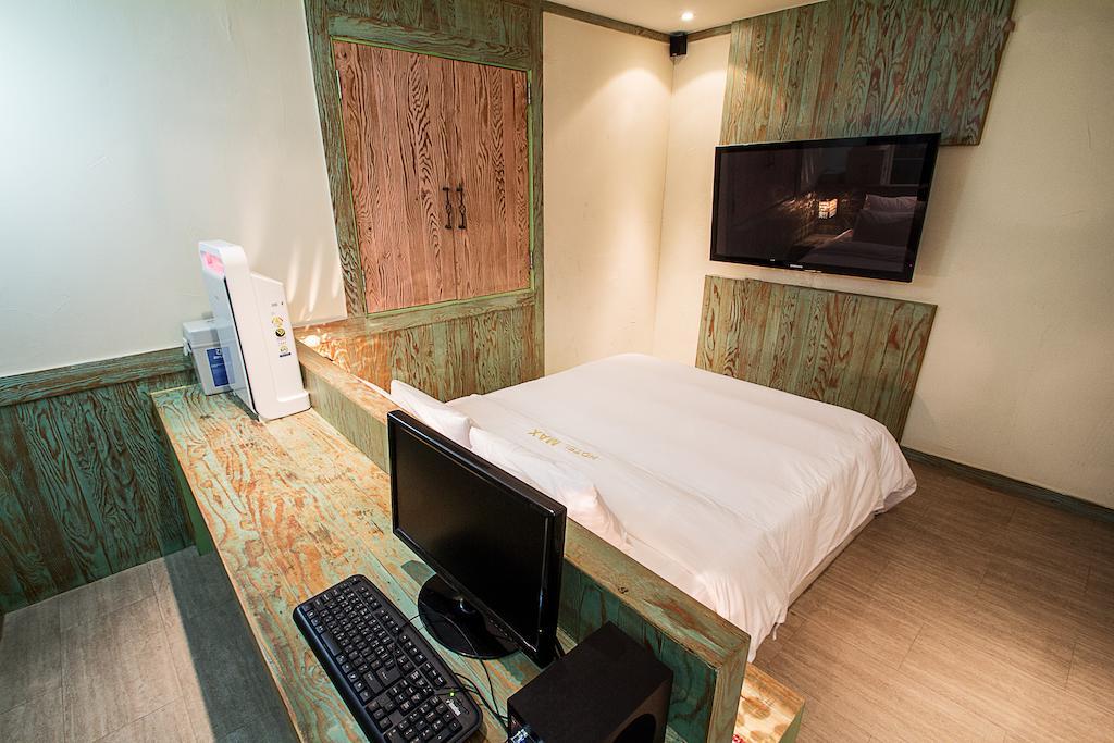 Max Hotel Daejeon Værelse billede